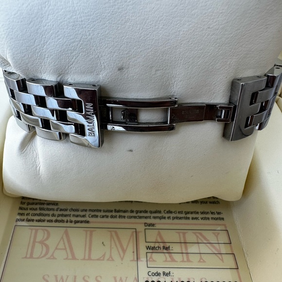 Balmain Diamond Tank Watch - Picture 4 of 10